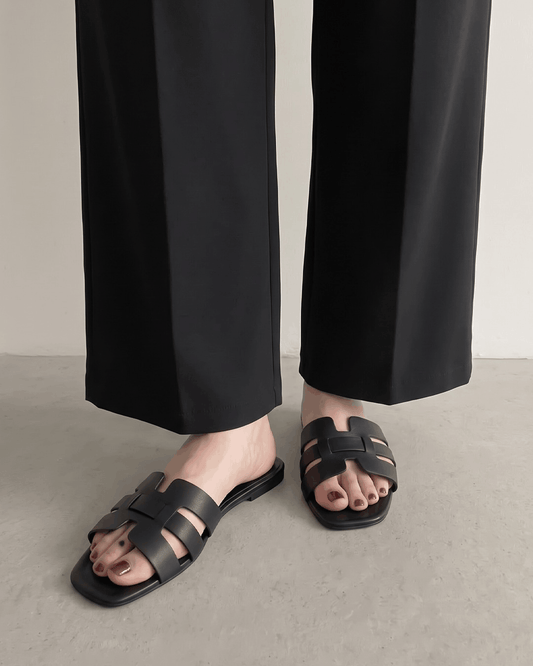 H FLAT BLACK