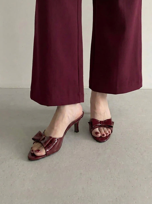ELIN MAROON